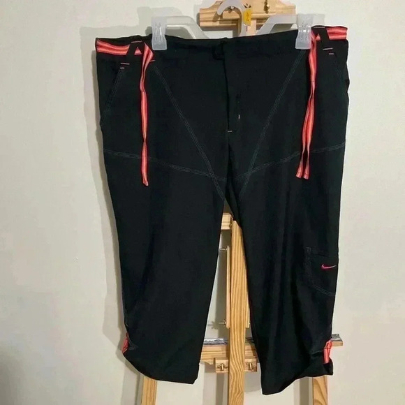 Nike Zip Capri athletic Pants for Women black size XL - Picture 1 of 10